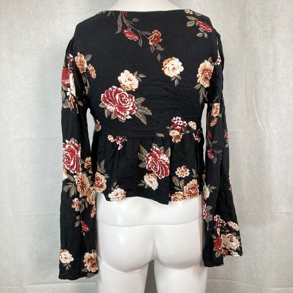 One‎ Clothing Shirt Womens Sz XS Black Floral Sweetheart Tie Crop Boho Cottage - Picture 4 of 9